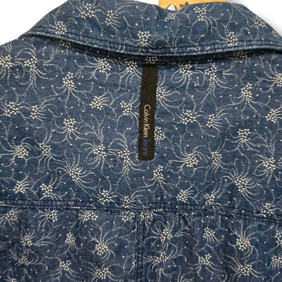 CK Calvin Klein men's blue long sleeves collared button-down shirt  - medium - Picture 4 of 9